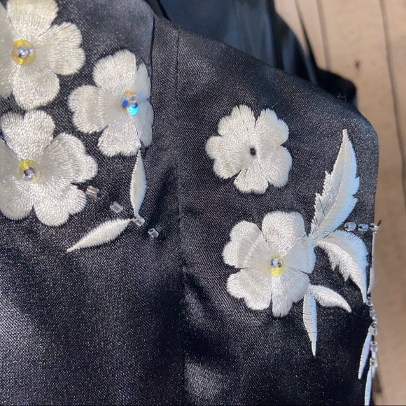 Faviana 7/8 black satin strapless full length dress, embroidery, beading & train - Picture 5 of 13